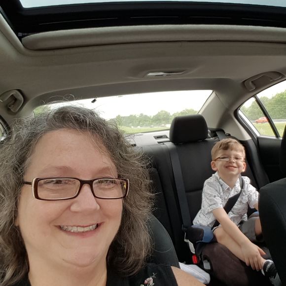 Meet your Posher, Kim - Picture 1 of 1